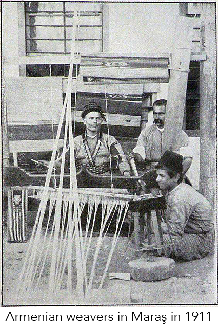 Weavers_in_Maras_1911